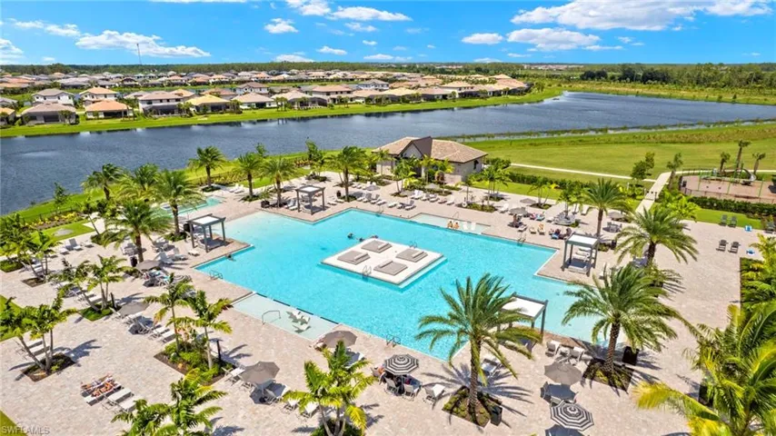 Resort Style Pool