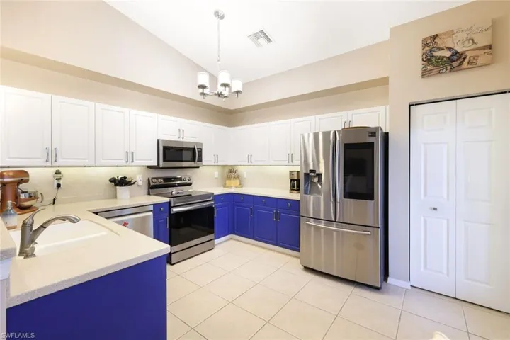11860  Bayport  LN, Fort Myers, FL 33908