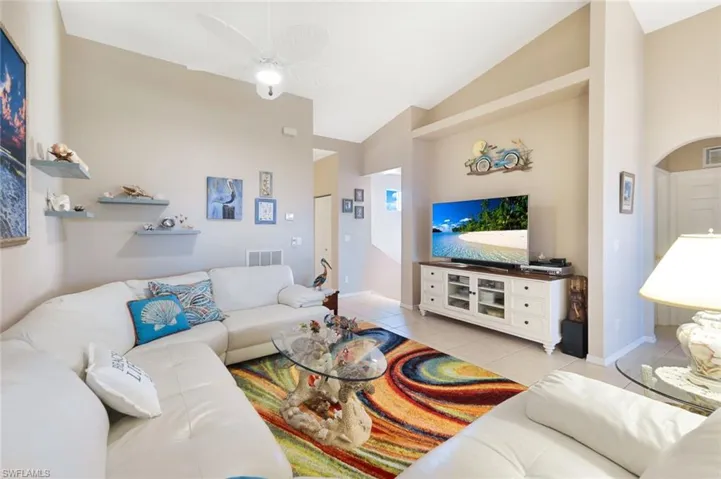 11860  Bayport  LN, Fort Myers, FL 33908