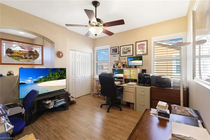 11860  Bayport  LN, Fort Myers, FL 33908