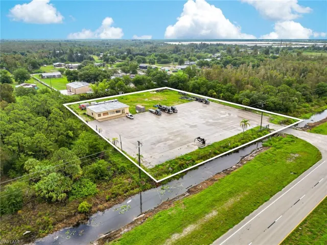 16070 Tamiami Trl, Punta Gorda, Florida 33955
