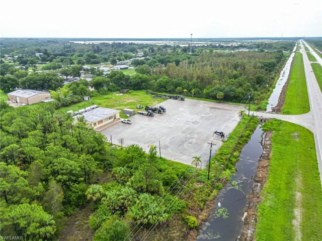 16070 Tamiami Trl, Punta Gorda, Florida 33955