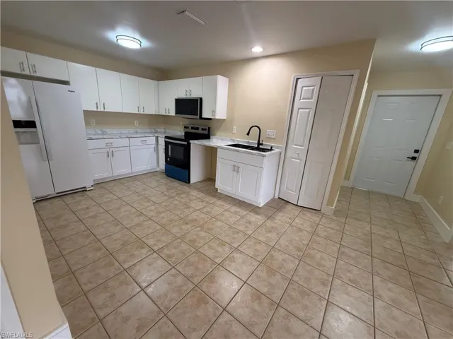 1131 Ivan Ave S, Lehigh Acres, Florida 33973