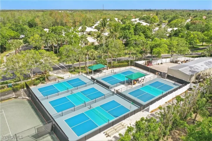 1290  Sweetwater  CV, Naples, FL 34110
