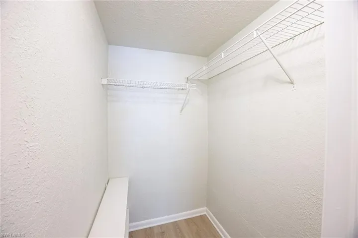 4605  Bayshore  DR, Naples, FL 34112
