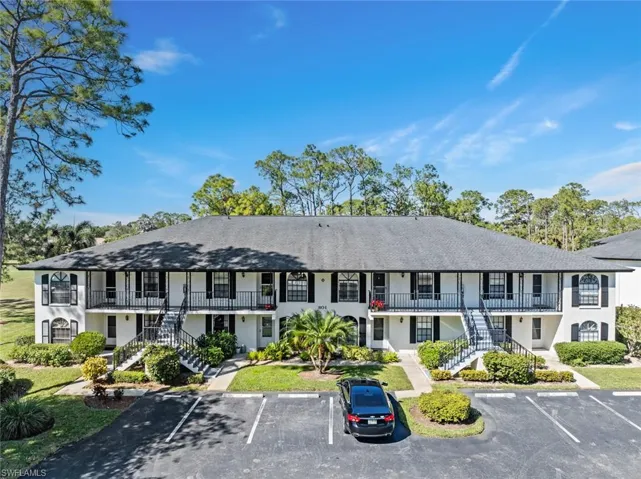 801  Augusta  BLVD, Naples, FL 34113