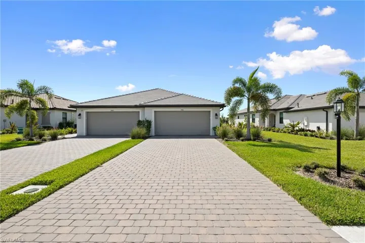 19561 Hinkley Dr, Estero, Florida 33928