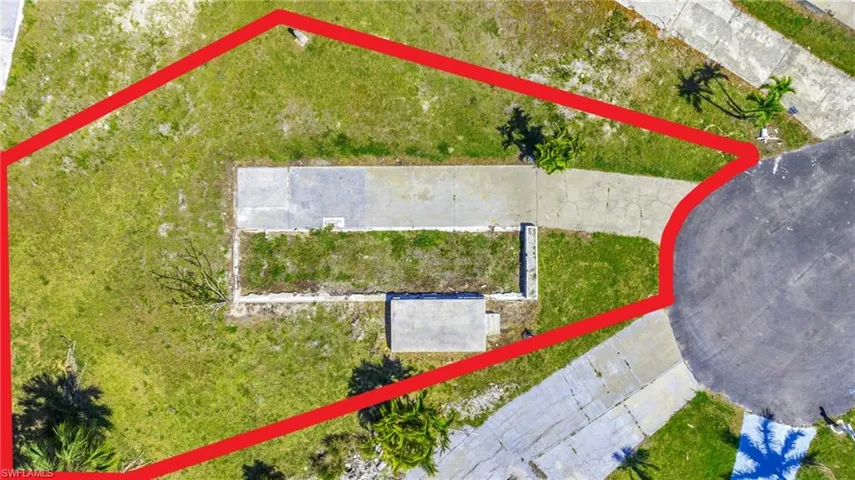 19  Cottonwood  DR, Fort Myers, FL 33908