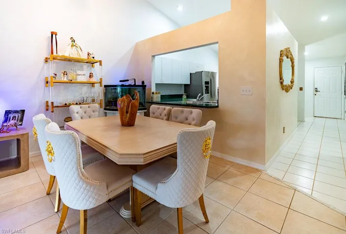 439 Saint Andrews Blvd 145-0, Naples, Florida 34113
