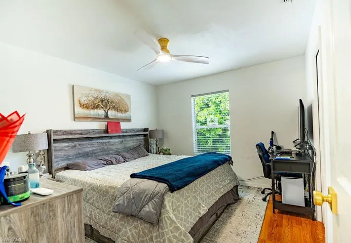 439 Saint Andrews Blvd 145-0, Naples, Florida 34113