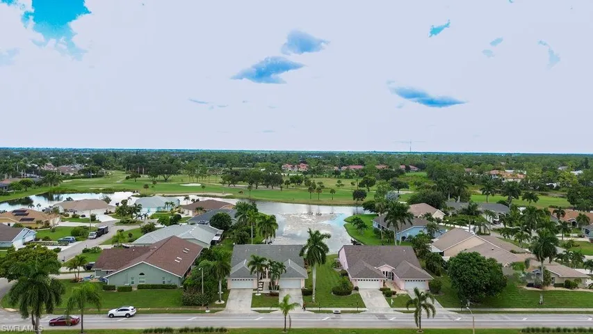 439 Saint Andrews Blvd 145-0, Naples, Florida 34113