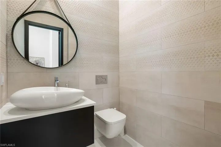 Powder room