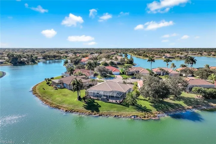 another view of 598 Grand Rapids Blvd,  situated on a desirable cul de sac, lakefront location