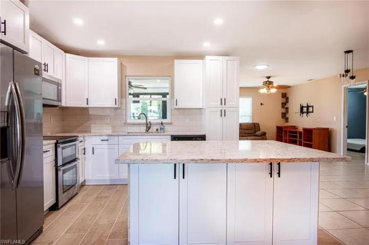 Granite counter tops!