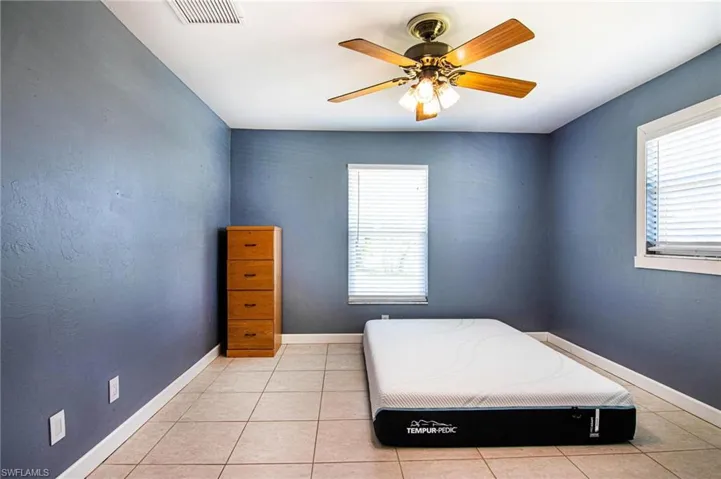 Light & bright master bedroom.