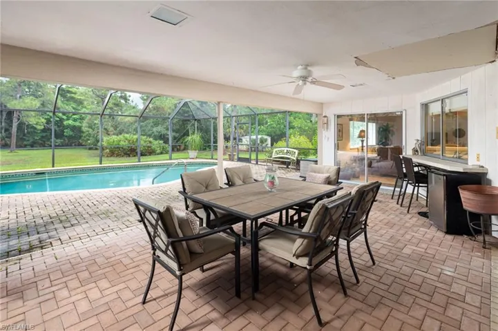 458 Ridge Dr, Naples, Florida 34108