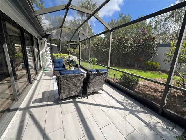 27123 Kindlewood Ln, Bonita Springs, Florida 34134