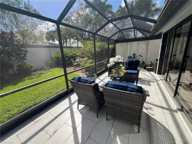 27123 Kindlewood Ln, Bonita Springs, Florida 34134