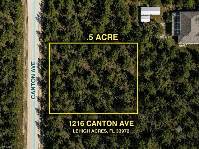 1216 Canton Ave, Lehigh Acres, Florida 33972