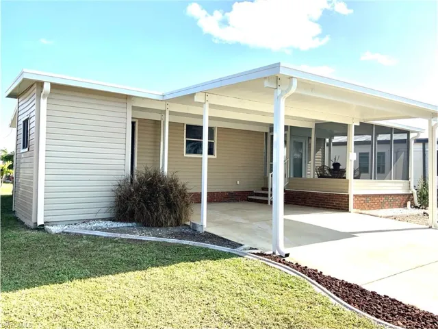 Front, Drive & Screened Lanai