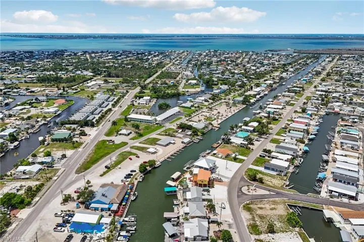 3050 York Rd, Other, Florida 33956