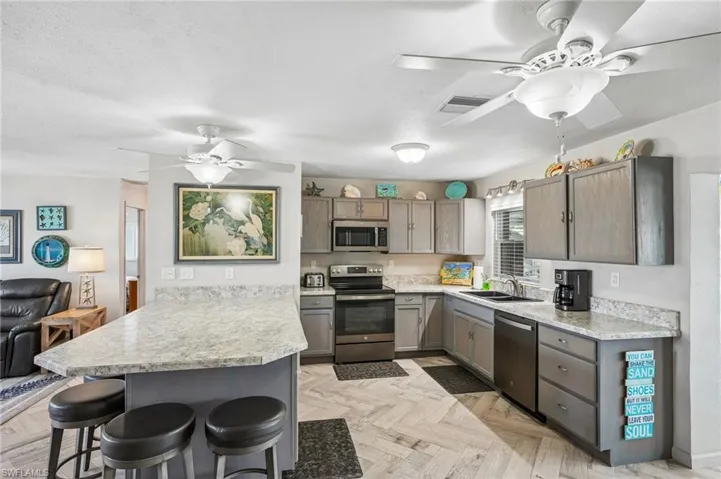 3050 York Rd, Other, Florida 33956