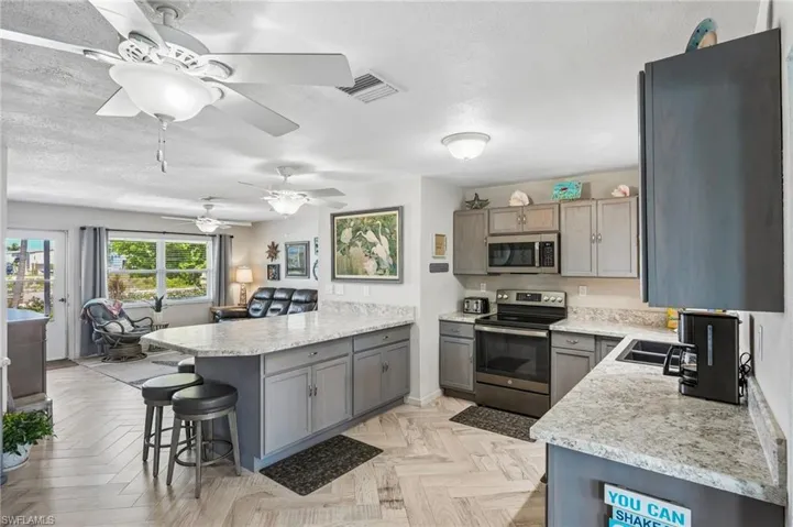 3050 York Rd, Other, Florida 33956