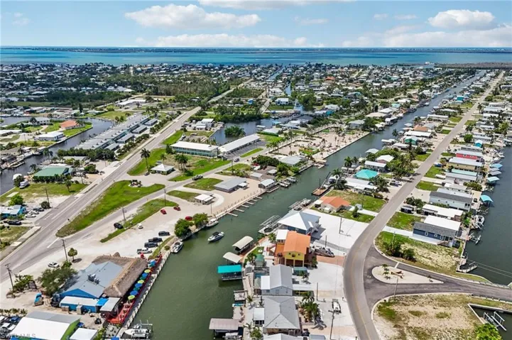 3050 York Rd, Other, Florida 33956