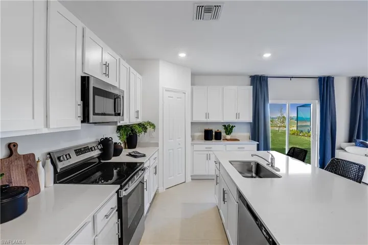 16042 Palos Verdes St, Babcock Ranch, Florida 33982
