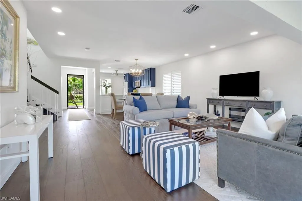 605 8th AVE, Naples, FL 34102,225003857