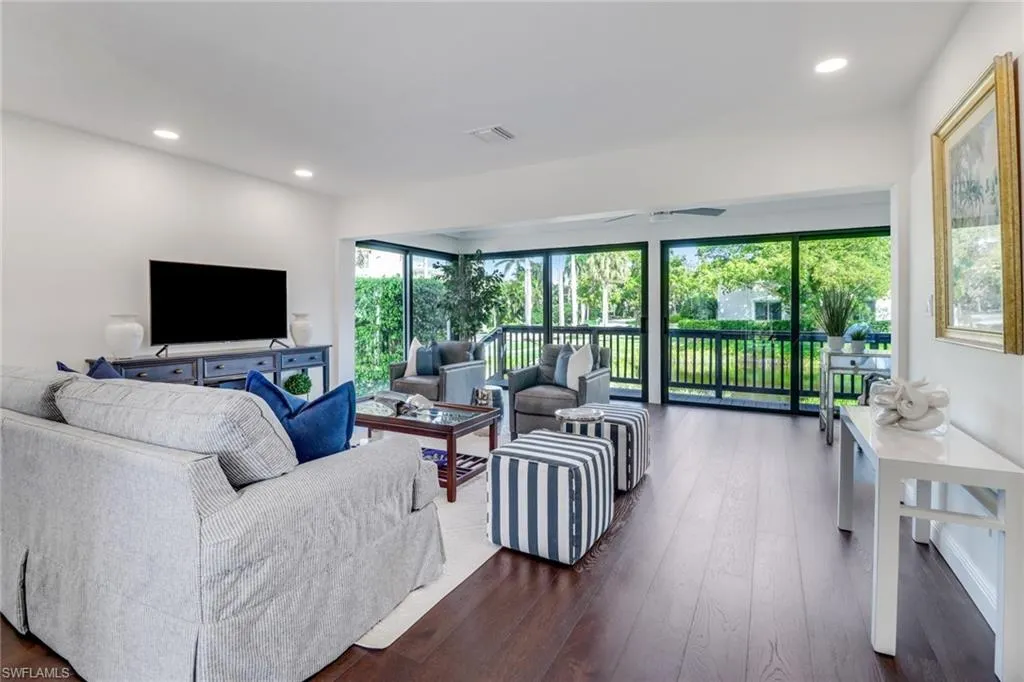 605 8th AVE, Naples, FL 34102,225003857