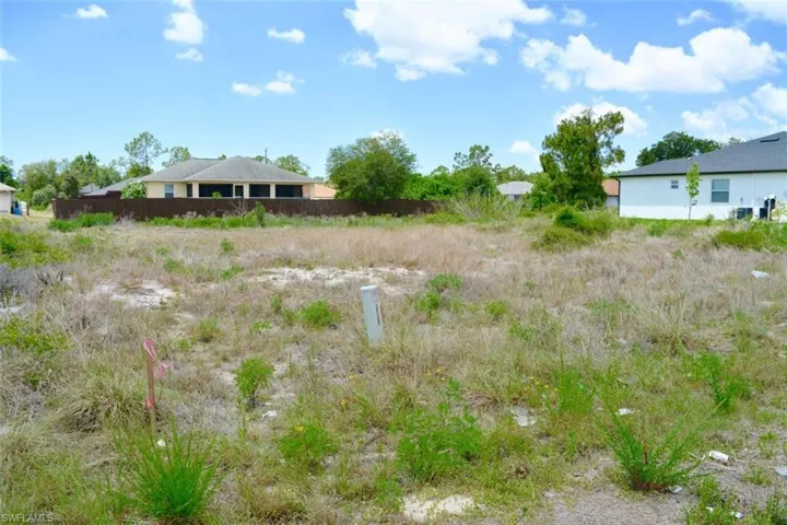 4507 27th St Sw, Lehigh Acres, Florida 33973