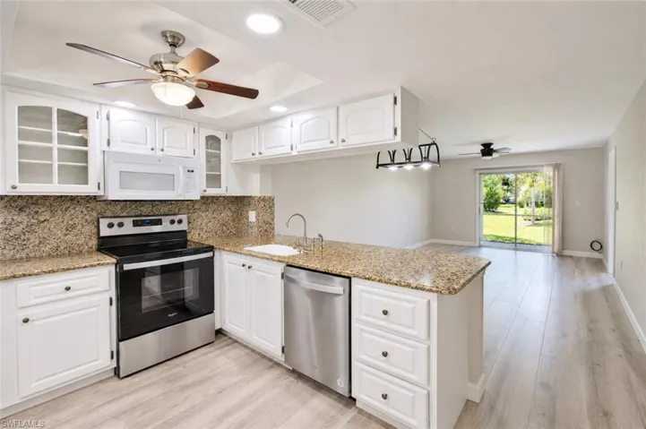 2340 Naples Trace Cir 2, Naples, Florida 34109