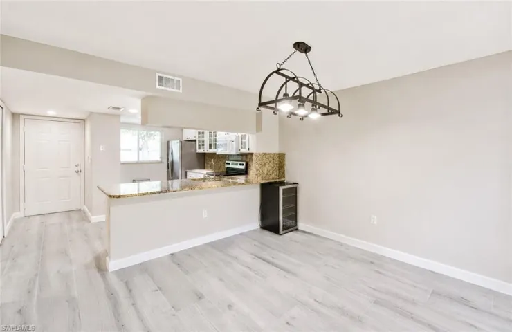 2340 Naples Trace Cir 2, Naples, Florida 34109