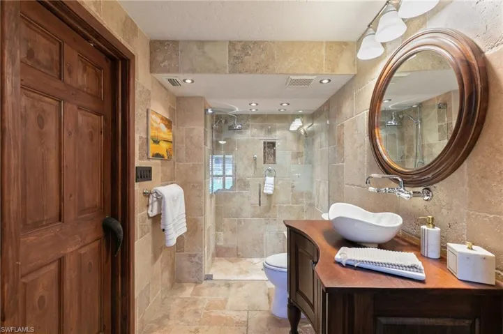256  Pebble Beach  CIR, Naples, FL 34113