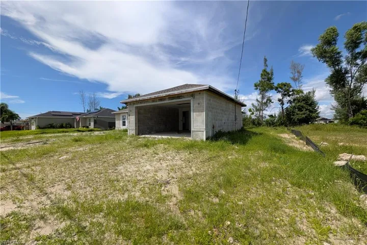 1813 Nw 20th Ter, Cape Coral, Florida 33993