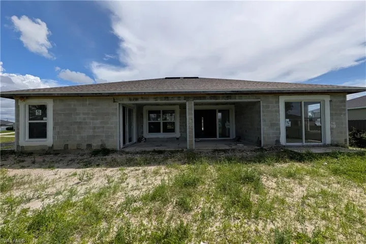 1813 Nw 20th Ter, Cape Coral, Florida 33993