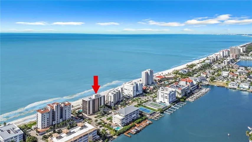 9653 Gulf Shore Dr 702, Naples, Florida 34108