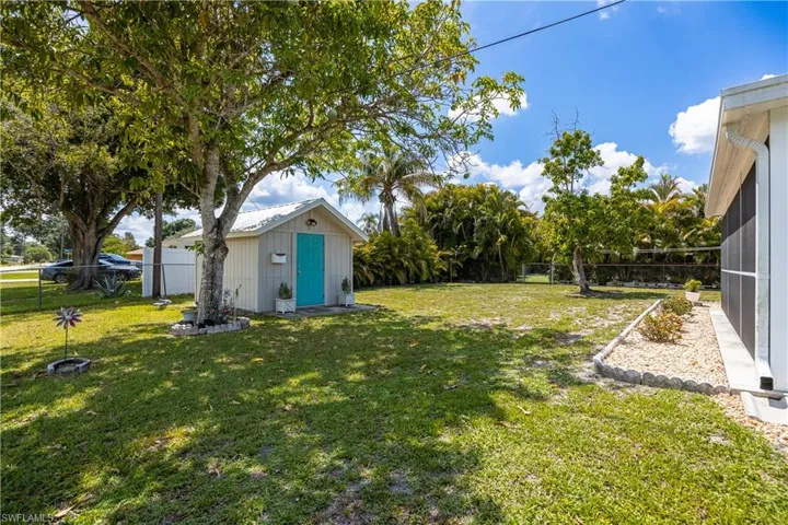 2138 Dominica Ave, Fort Myers, Florida 33905