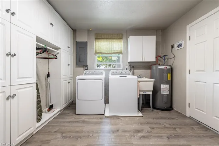 2138 Dominica Ave, Fort Myers, Florida 33905