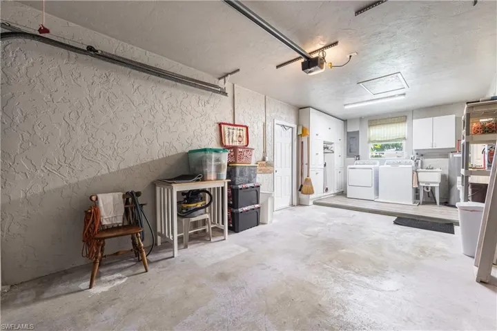 2138 Dominica Ave, Fort Myers, Florida 33905