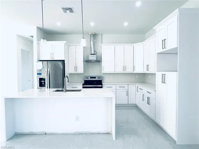 1710 Hibiscus AVE, LEHIGH ACRES FL 33972