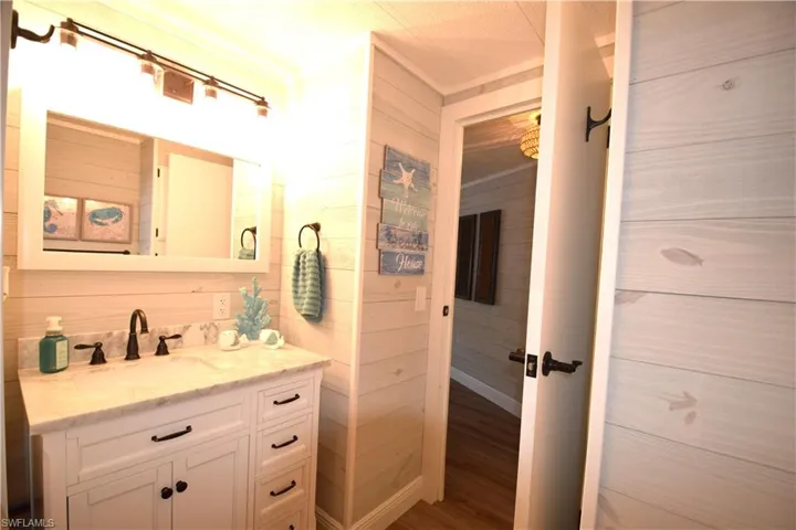 118  Snead  DR, North Fort Myers, FL 33903