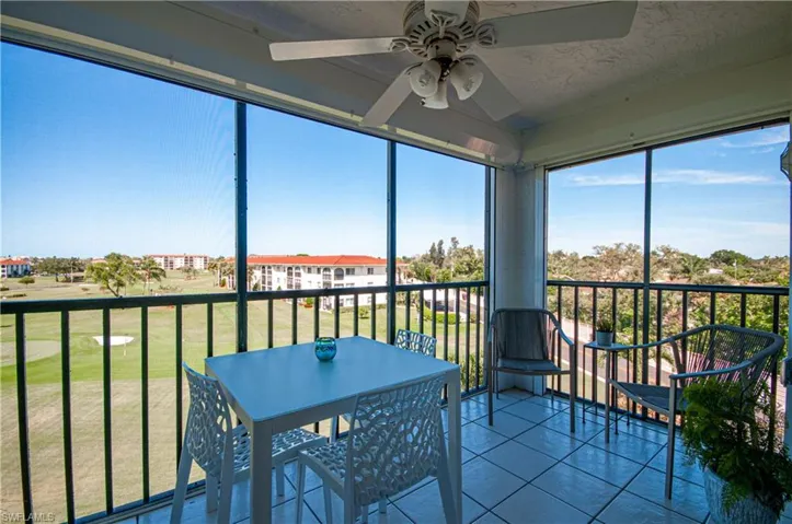 Sunset views and sweeping views of the golf course