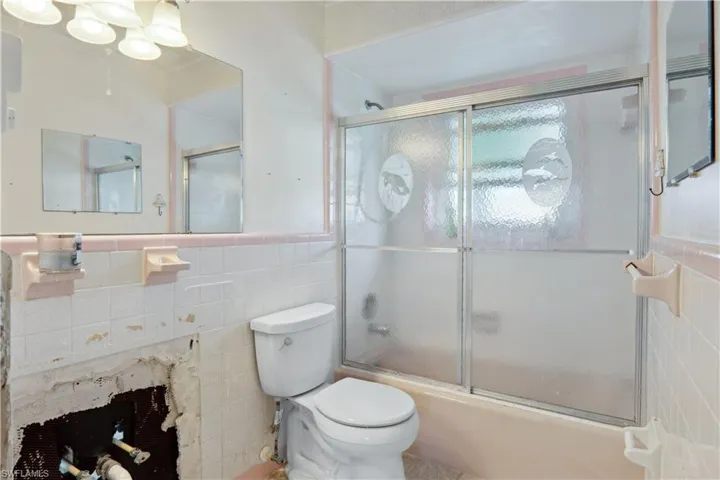 Bathroom # 1 (By bedrooms)