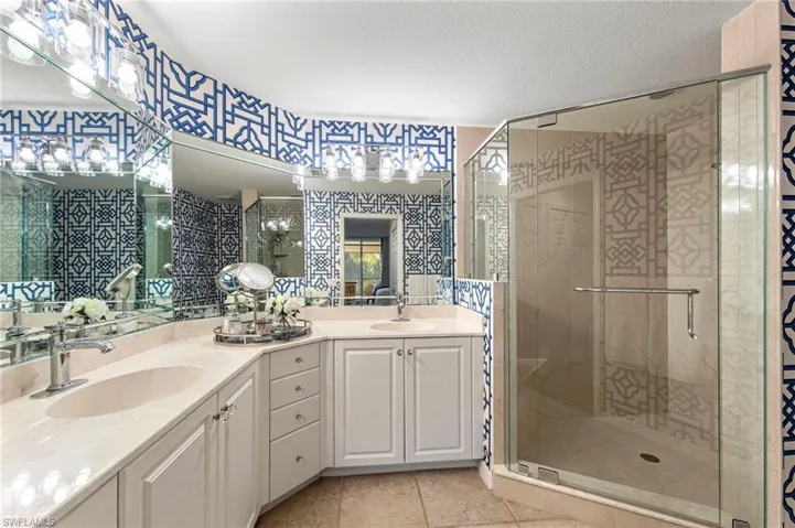 primary ensuite bath