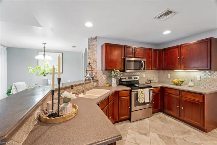 772 Bianca, Lehigh Acres Fl 33974