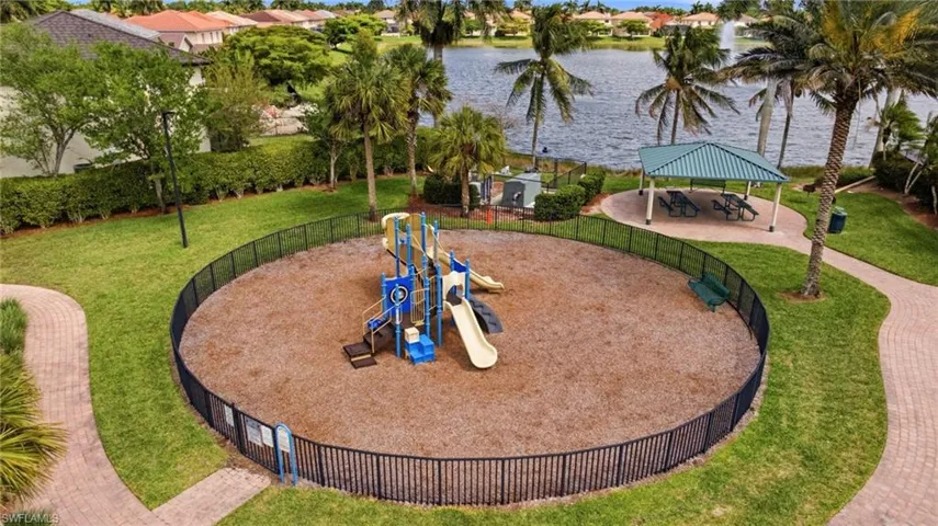 17088 Wrigley Cir, Fort Myers, Florida 33908