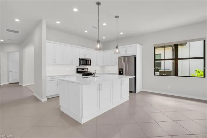 Kitchen with Island