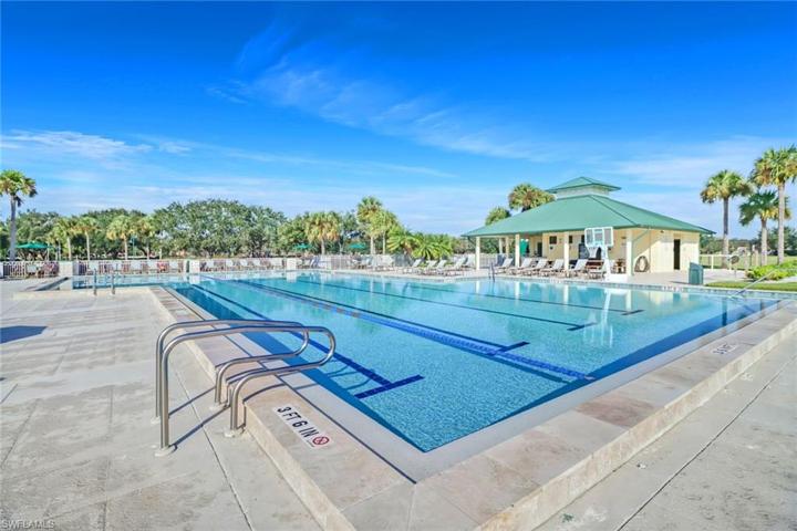 Gateway Commons Community Pool.